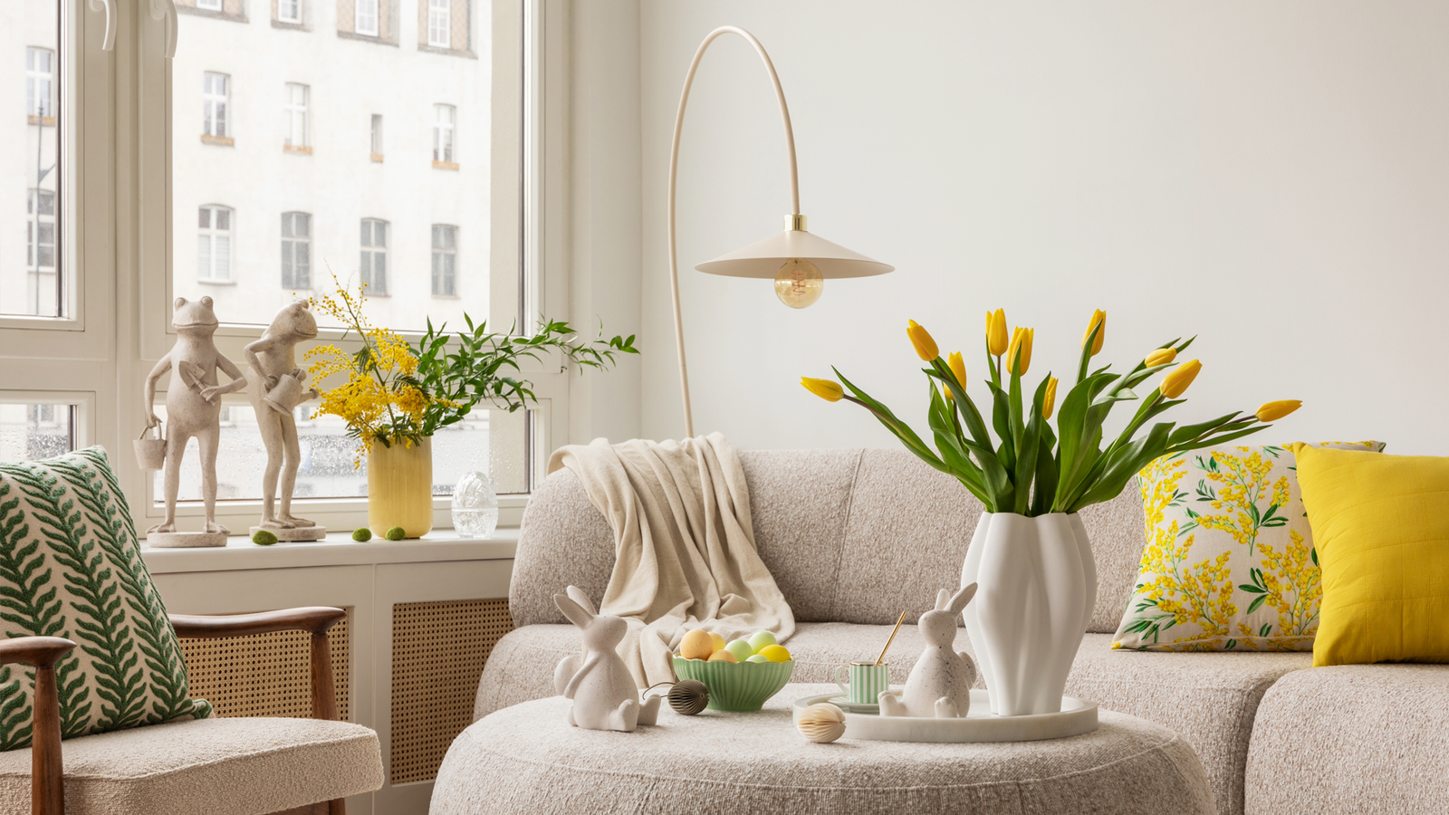 Modern North Atlanta living room decorated with 2026 home decor trends and earthy tones